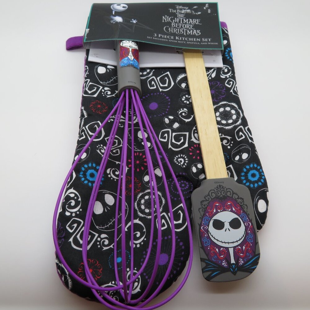 Disney Nightmare Before Christmas 3 Pc Kitchen Set Oven Mitt Spatula Whisk